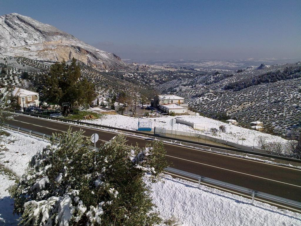 Alojamiento Rural La Caseria De Piedra Restaurante Jaén Kültér fotó