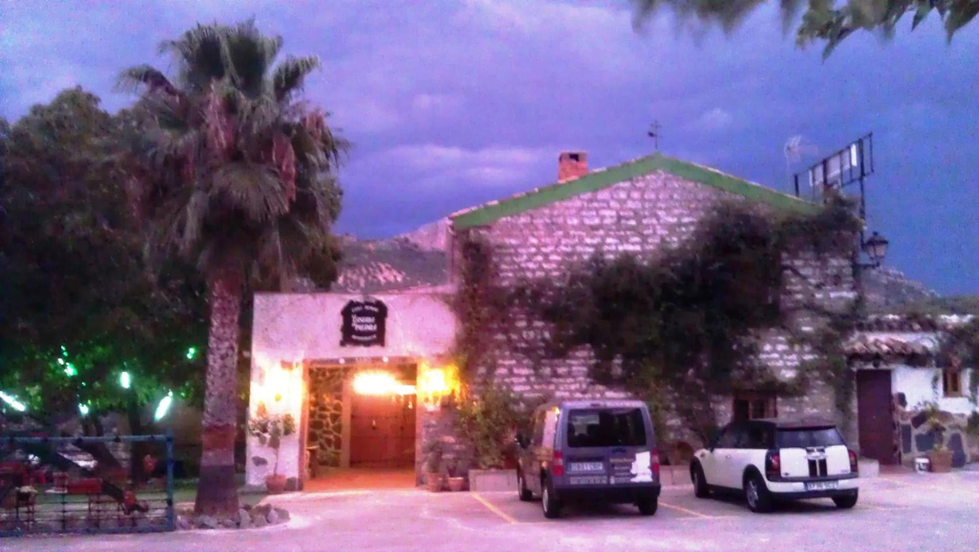 Alojamiento Rural La Caseria De Piedra Restaurante Jaén Kültér fotó