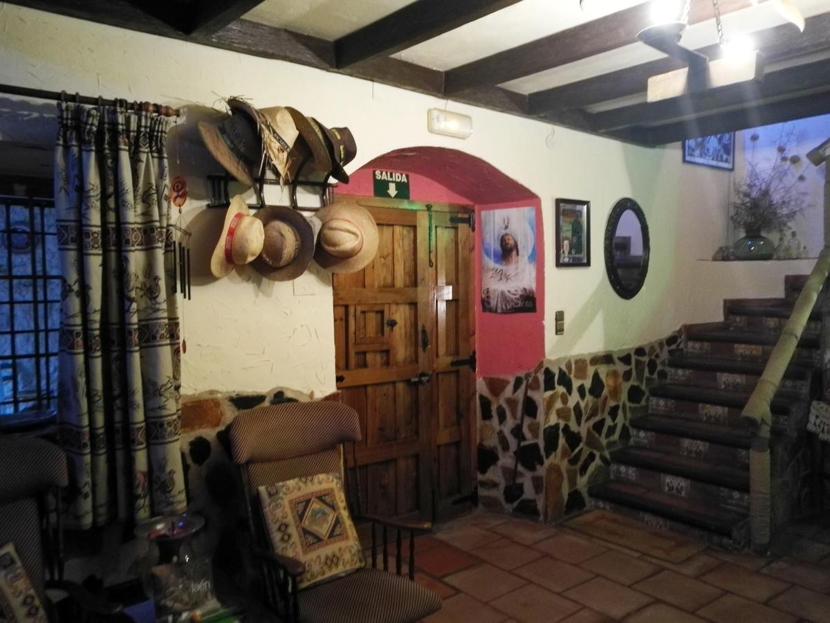 Alojamiento Rural La Caseria De Piedra Restaurante Jaén Kültér fotó